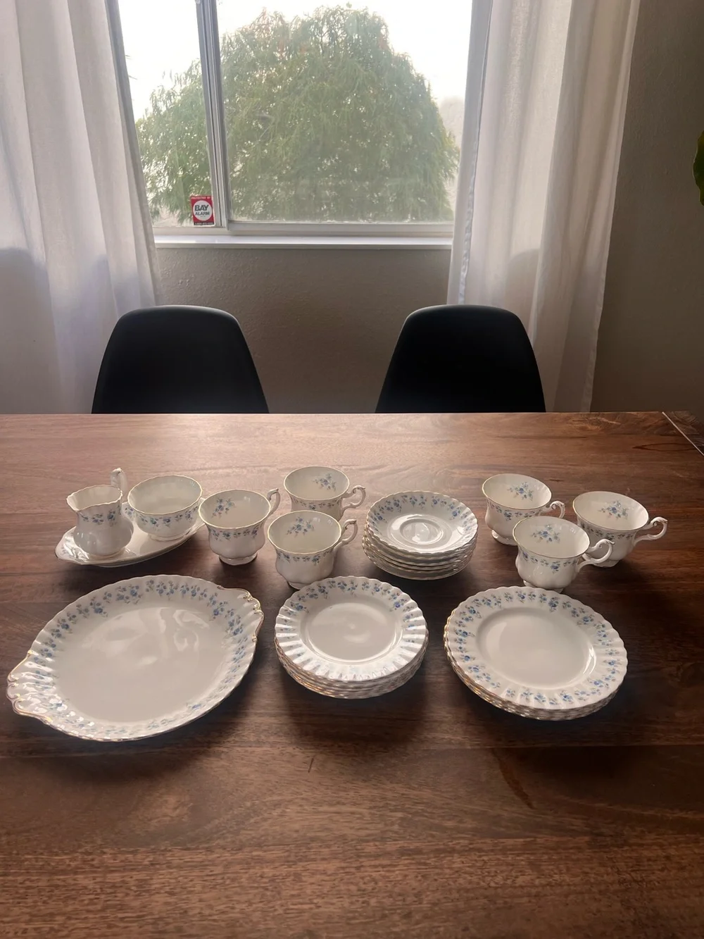 🎀 Royal Albert Memory Lane - 26 piece set - Vintage Cottage Core 💙